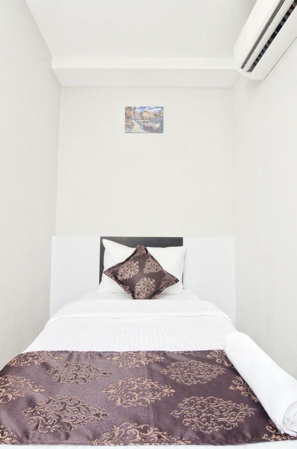 K Vila Hotel 숭가이페타니 외부 사진